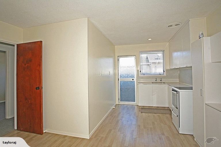 Photo of property in 3/12 Peer Street, Upper Riccarton, Christchurch, 8041