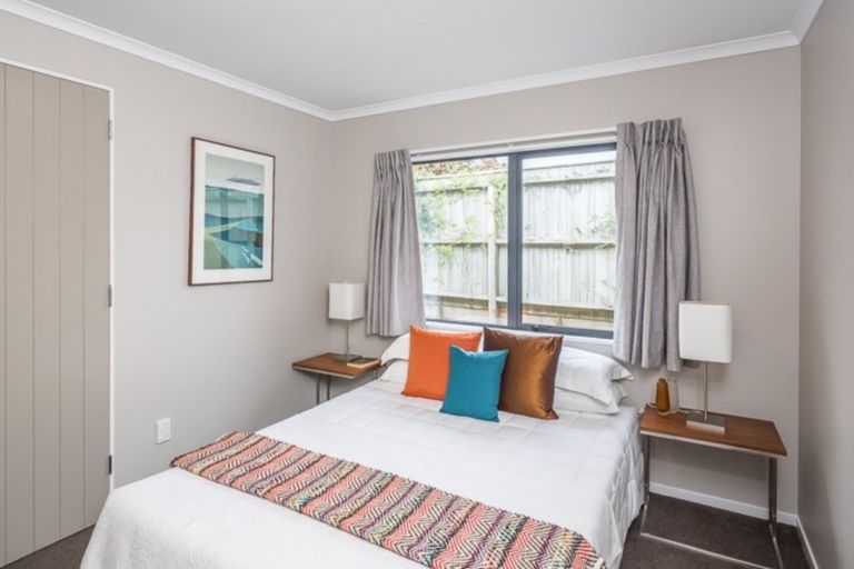 Photo of property in 51 Hillcrest Road, Raumati Beach, Paraparaumu, 5032