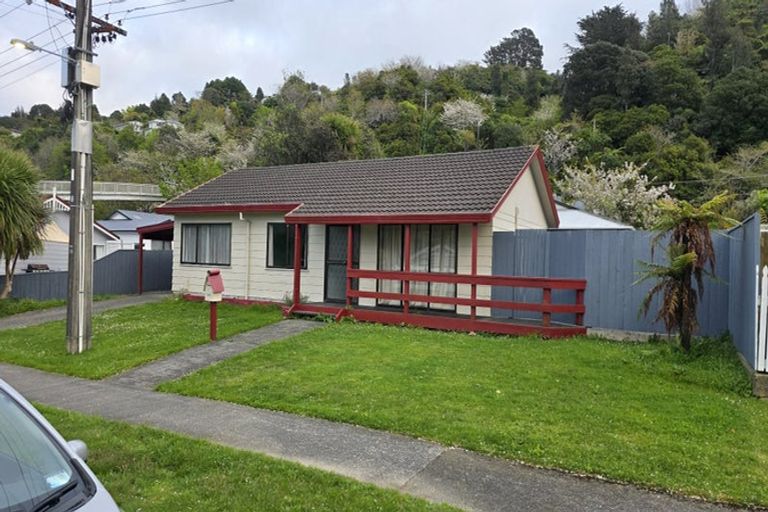 Photo of property in 43 Owen Street, Belmont, Lower Hutt, 5010