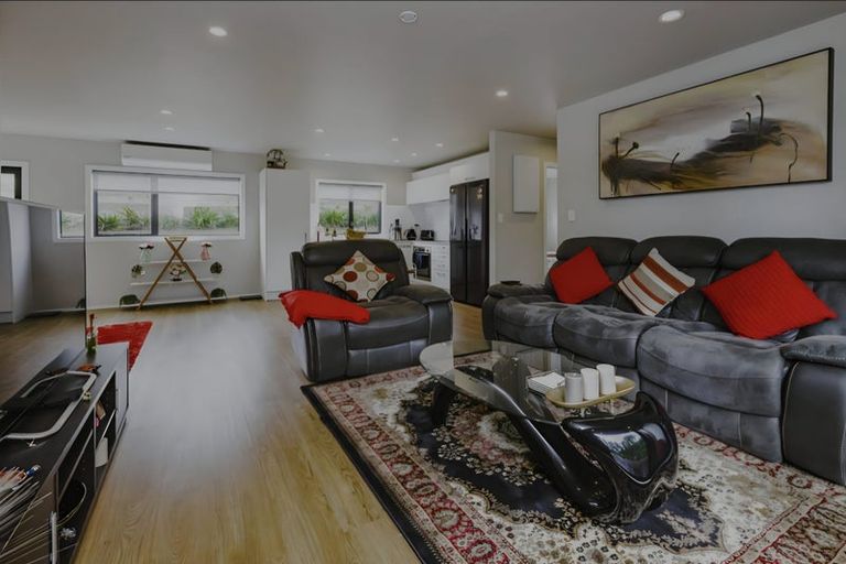 Photo of property in 6 Robins Way, Pokeno, 2471