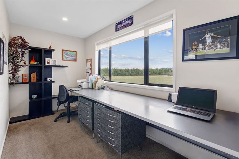 Photo of property in 1 Hayfield Terrace, Cust, Rangiora, 7471