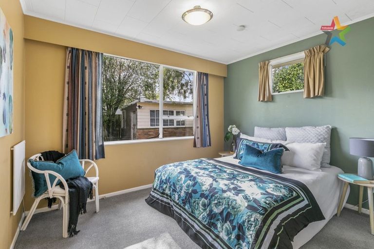 Photo of property in 30 Akron Grove, Totara Park, Upper Hutt, 5018