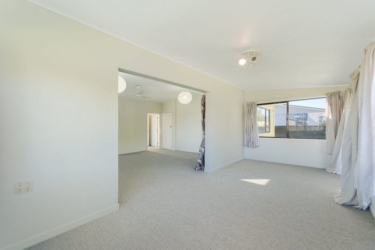 Photo of property in 244 Pukehina Parade, Pukehina, Te Puke, 3189