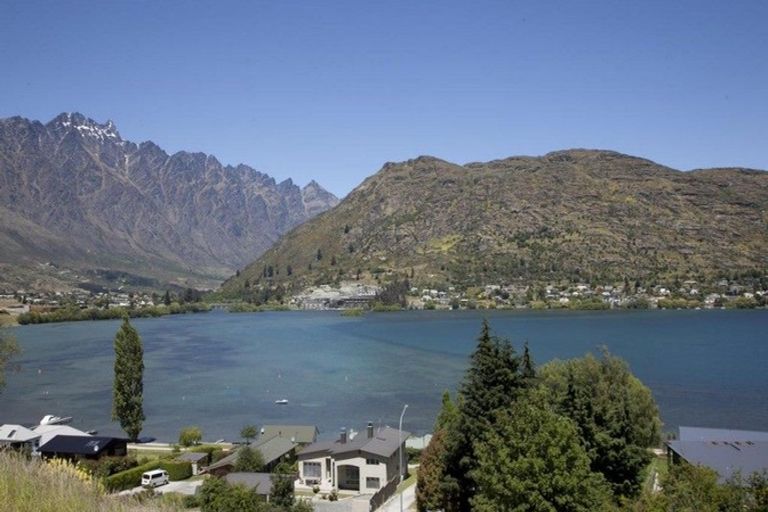 Photo of property in 2a Marina Drive, Frankton, Queenstown, 9300