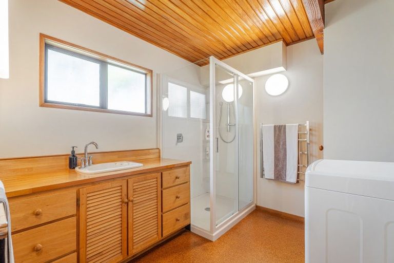 Photo of property in 24 Glen Venus, Pauanui, Hikuai, 3579