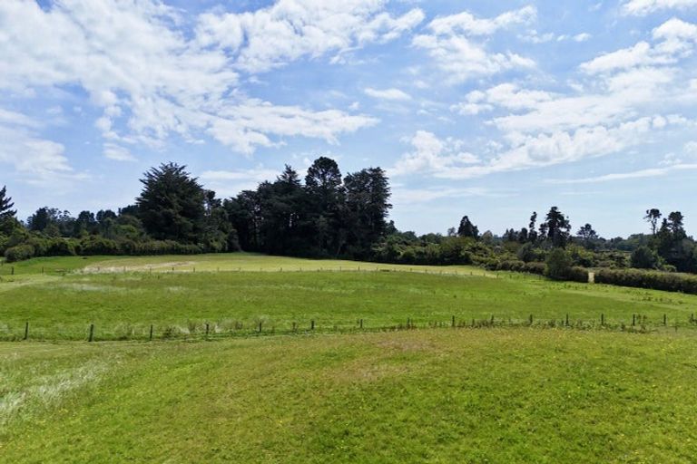 Photo of property in 114 Dudley Road Upper, Inglewood, 4386