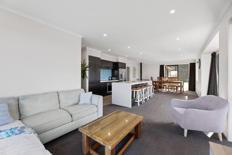 Photo of property in 18 Kens Lane, Sawyers Bay, Port Chalmers, 9023