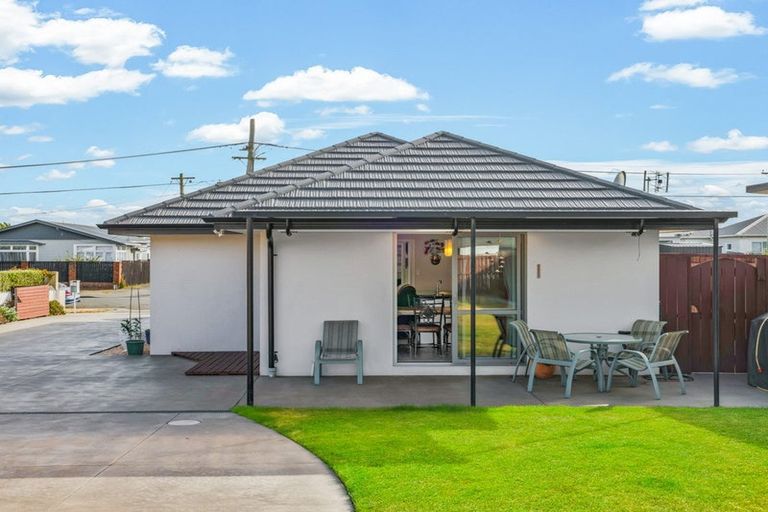 Photo of property in 16 Ottawa Road, Wainoni, Christchurch, 8061