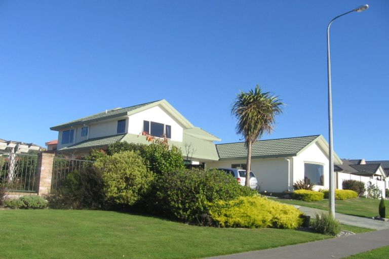 Photo of property in 55 Samwell Drive, Whitby, Porirua, 5024