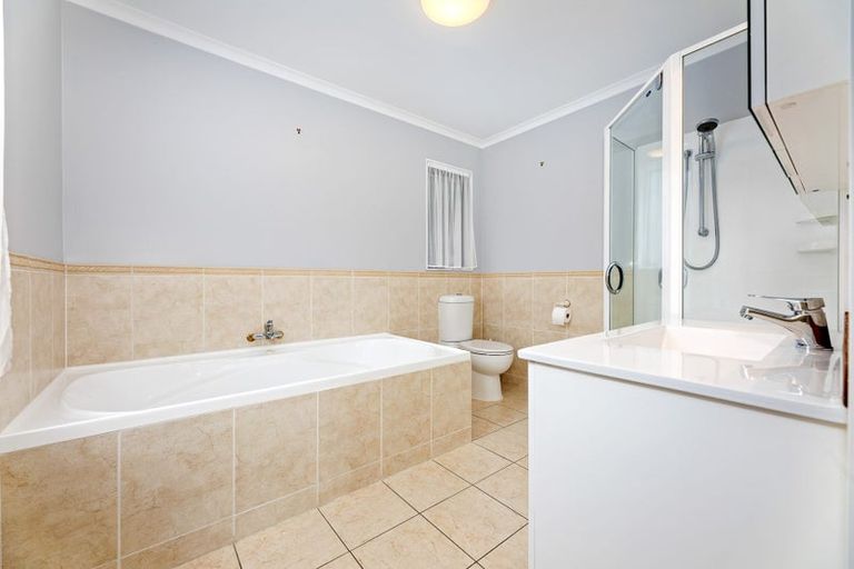 Photo of property in 10 Moana Heights, Waikawa, Picton, 7220