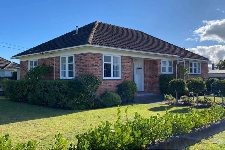 Photo of property in 2 Richmond Street, Whanganui East, Whanganui, 4500
