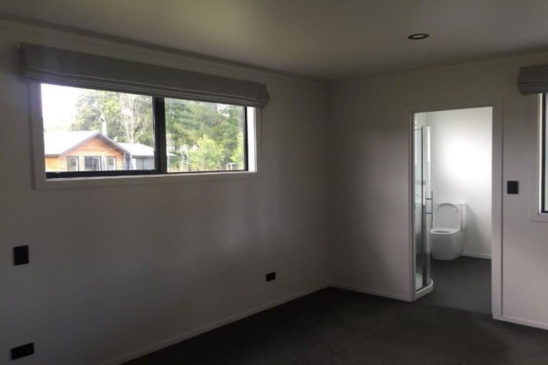 Photo of property in 7 Loach Road, Hawea Flat, Wanaka, 9382