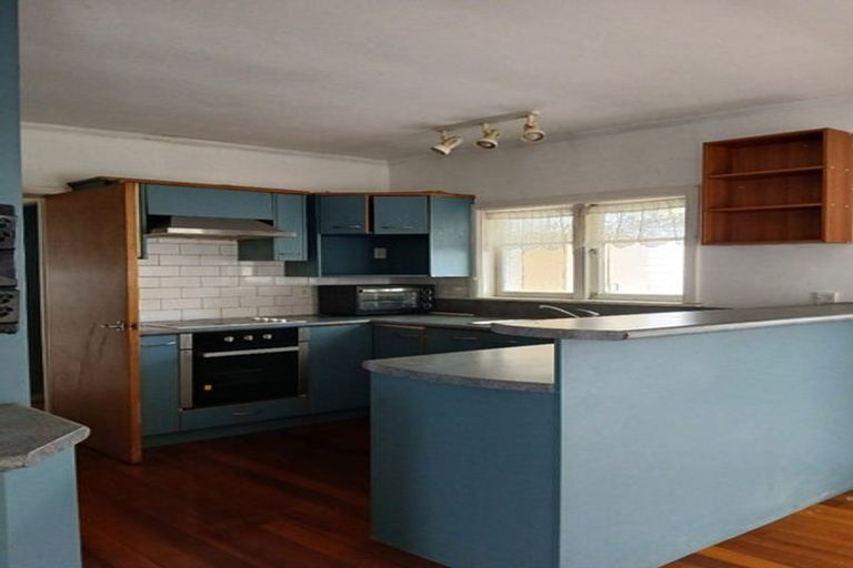 Photo of property in 11a Landon Avenue, Mangere East, Auckland, 2024