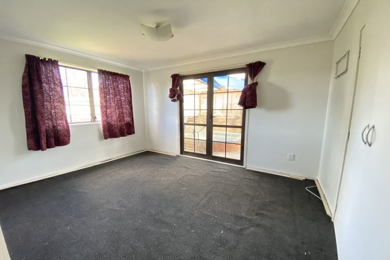 Photo of property in 43 Luanda Drive, Ranui, Auckland, 0612