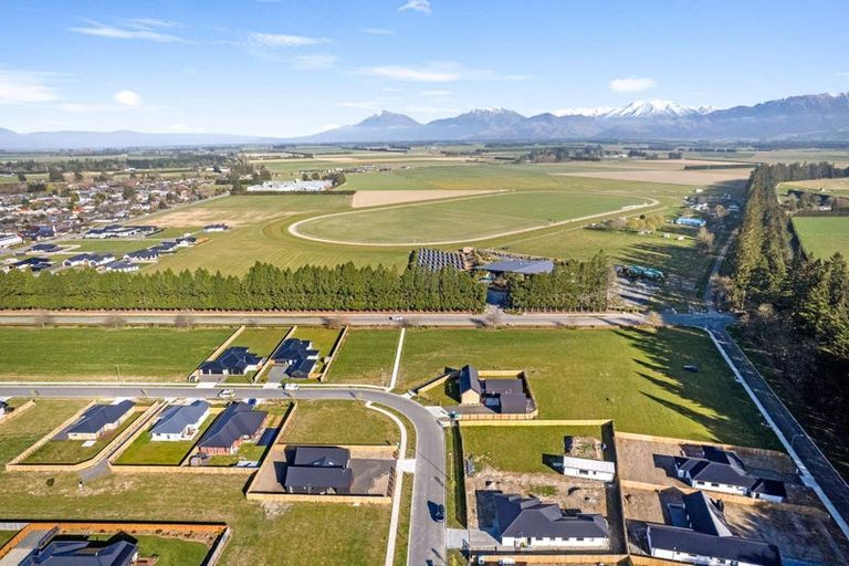 Photo of property in 33 Memorial Crescent, Methven, 7730