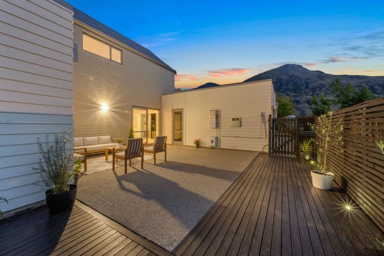 Photo of property in 4b Onslow Road, Lake Hayes, Queenstown, 9304