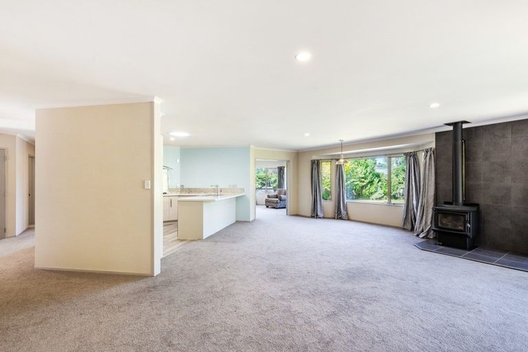 Photo of property in 83 Hindmarsh Drive, Rangatira Park, Taupo, 3330