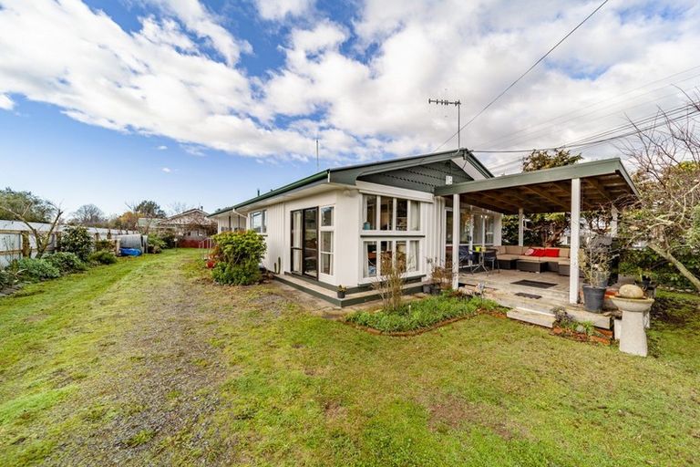 Photo of property in 11 Bell Street, Otane, 4202