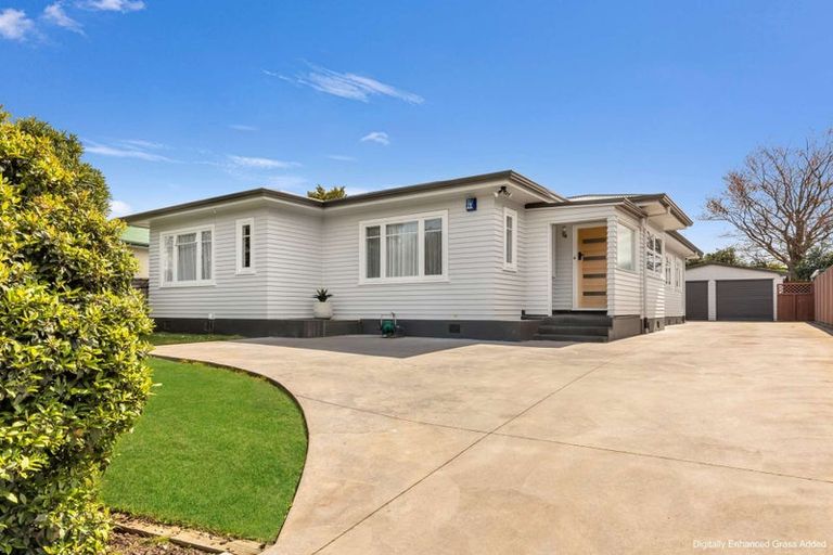 Photo of property in 33 Winston Avenue, Hokowhitu, Palmerston North, 4410