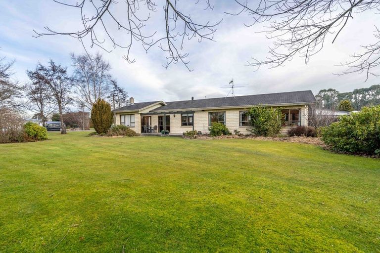 Photo of property in 11 Devon Street, Riversdale, 9776