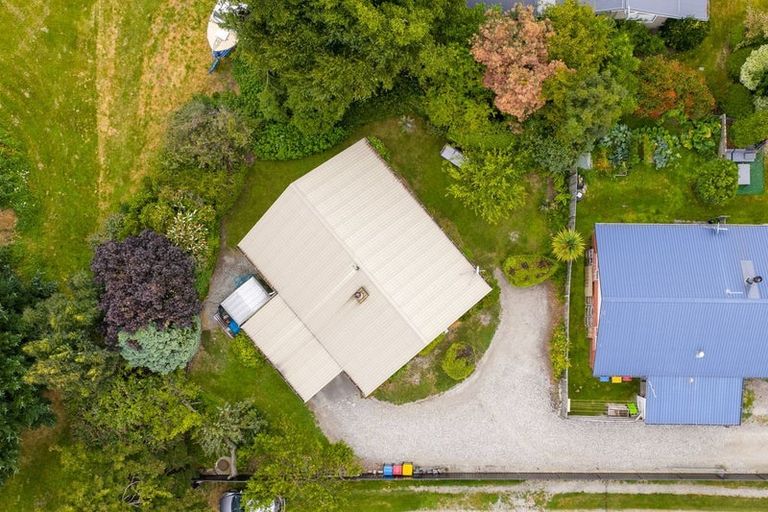 Photo of property in 5b Larch Place, Wanaka, 9305