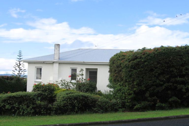 Photo of property in 15 View Road, Shelly Park, Auckland, 2014
