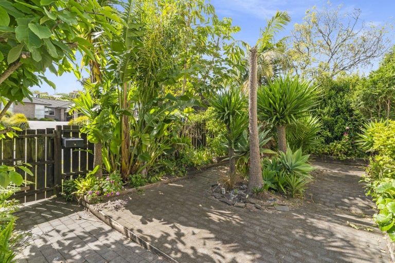 Photo of property in 20 Achilles Crescent, Welcome Bay, Tauranga, 3112