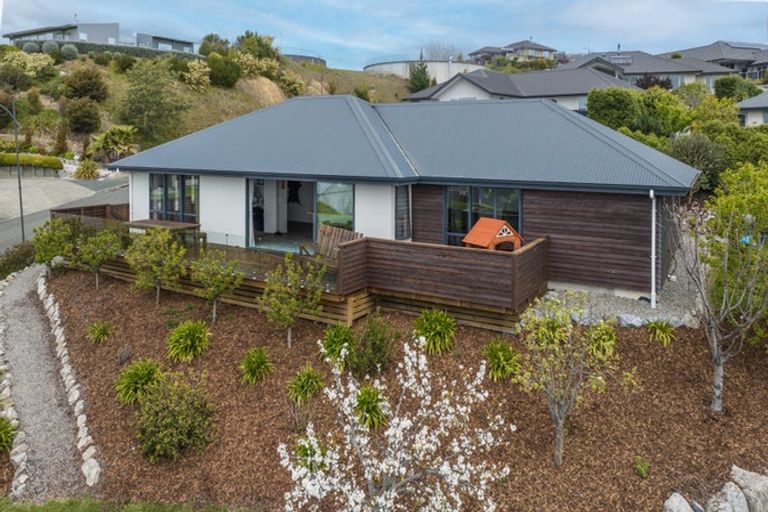 Photo of property in 20 Katania Heights, Brightwater, 7022