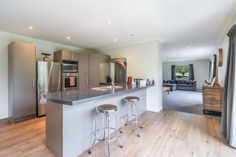 Photo of property in 33 Morton Street, Edendale, 9825