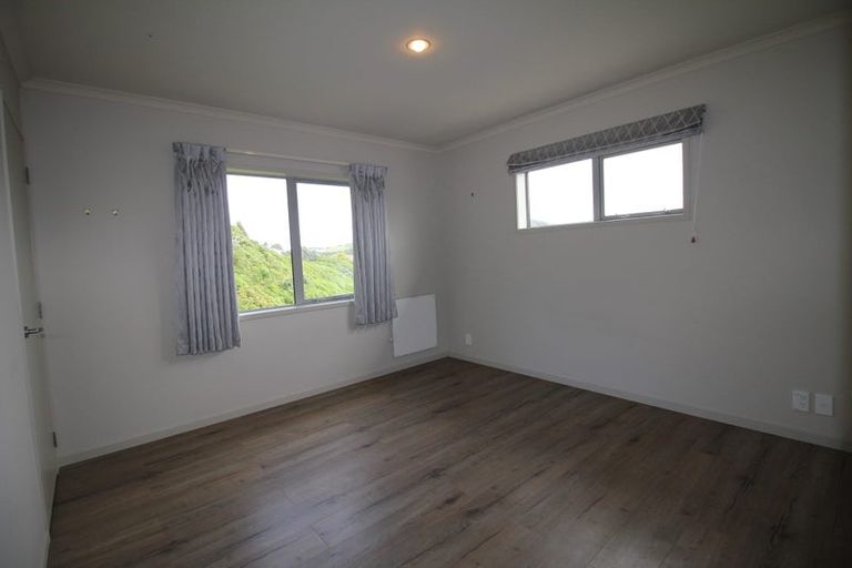 Photo of property in 81 Sheridan Terrace, Johnsonville, Wellington, 6037