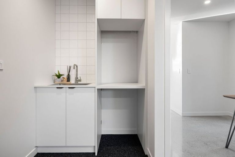 Photo of property in 27 Whakahaumako Road, Leamington, 3495