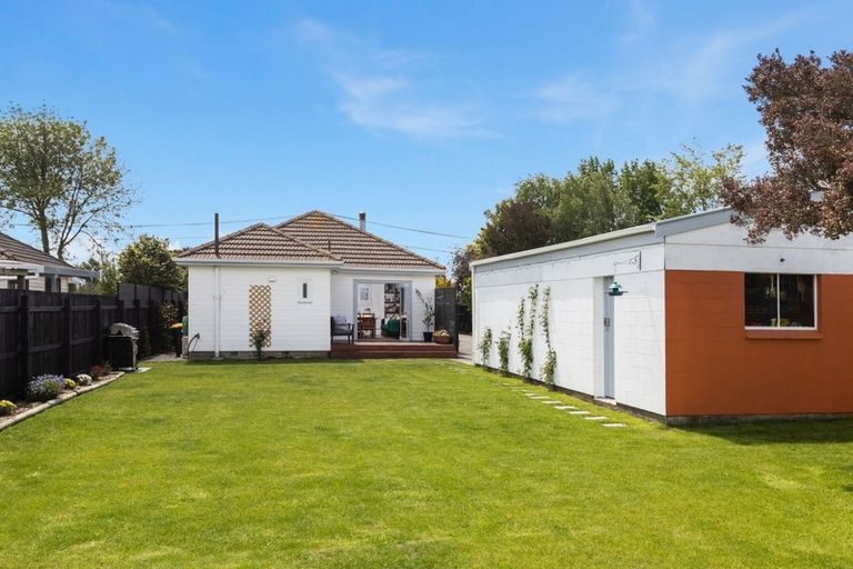 Photo of property in 17 Leistrella Road, Hoon Hay, Christchurch, 8025