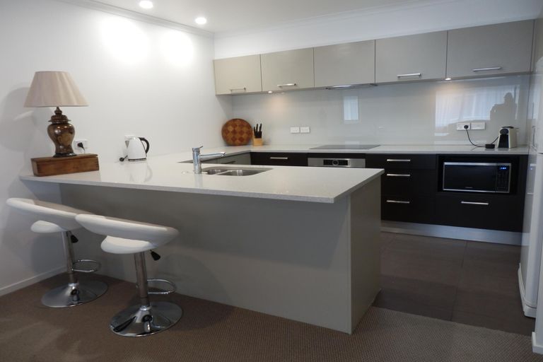 Photo of property in 24 Selwyn Road, Paihia, 0200