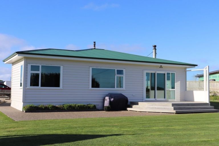 Photo of property in 2 Neva Street, Fortrose, Invercargill, 9875