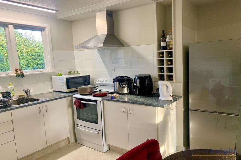 Photo of property in 112a Totara Street, Riccarton, Christchurch, 8041