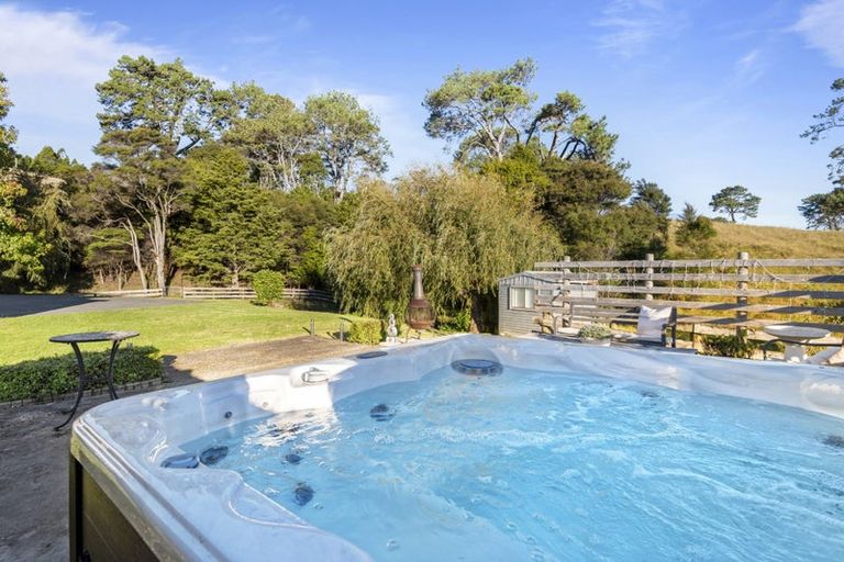 Photo of property in 896 Haruru Road, Wainui, Kaukapakapa, 0873