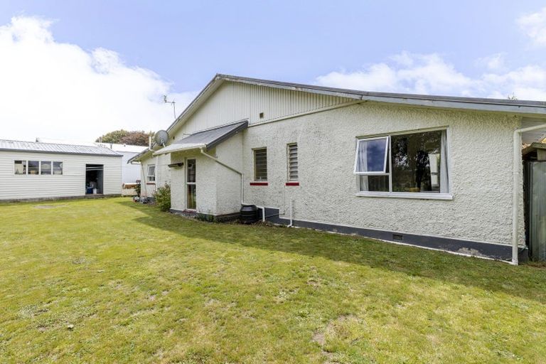 Photo of property in 53 Titania Street, Stratford, 4332