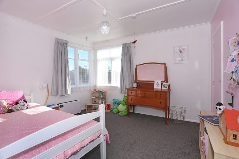 Photo of property in 67 Alexandra Street, Marton, 4710