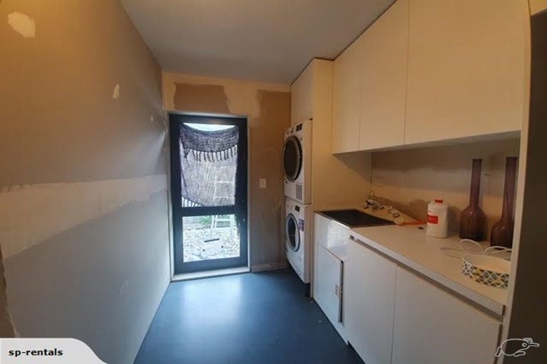 Photo of property in 39 Rere Road, Lake Hayes, Queenstown, 9304