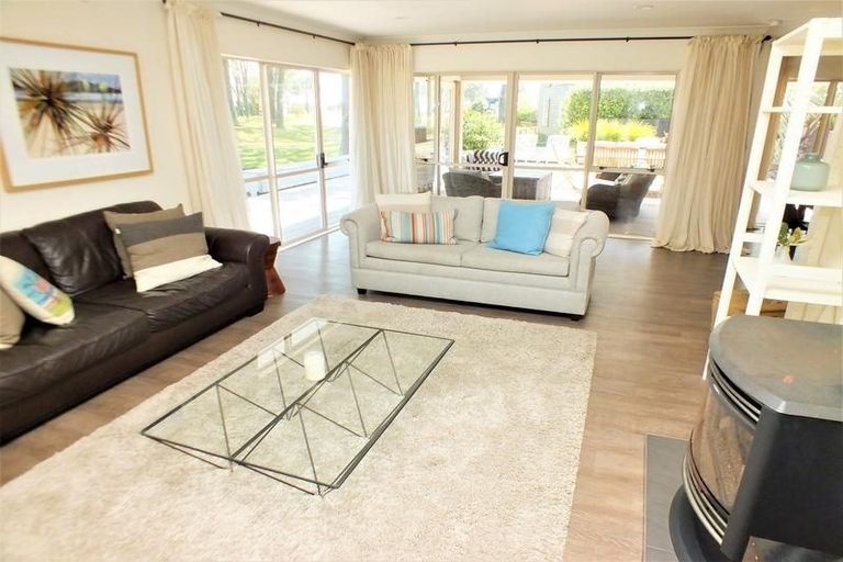 Photo of property in 708 Matarangi Drive, Matarangi, Whitianga, 3592