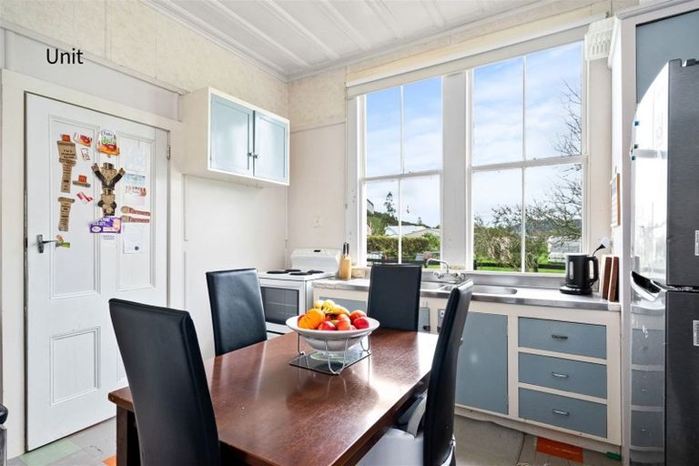 Photo of property in 48 George Street, Hikurangi, 0114