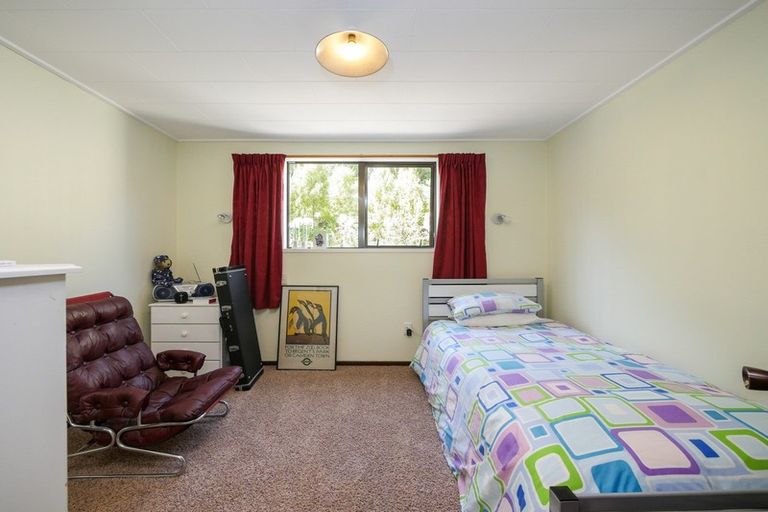 Photo of property in 27 Irvine Road, The Cove, Dunedin, 9077