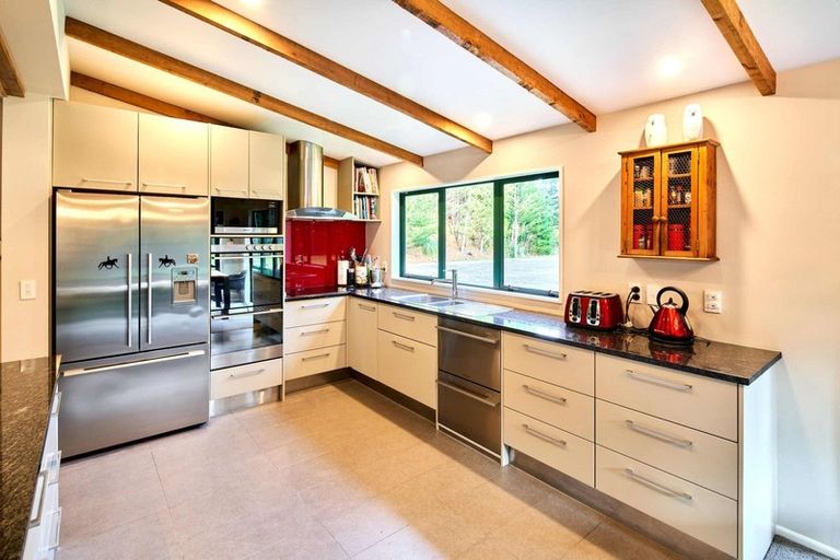 Photo of property in 218 Flightys Road, Judgeford, Porirua, 5381