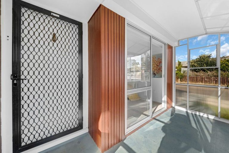 Photo of property in 3a Walpole Avenue, Hillpark, Auckland, 2102