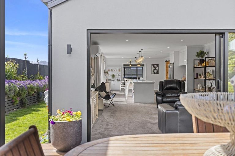 Photo of property in 53 Mount Nicholas Avenue, Wanaka, 9305