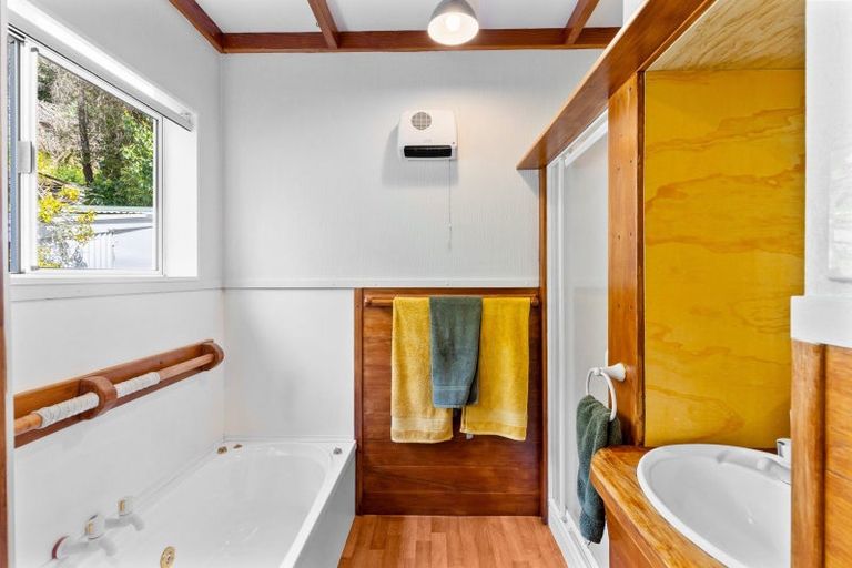 Photo of property in 116 Cleveland Terrace, Maitai, Nelson, 7010