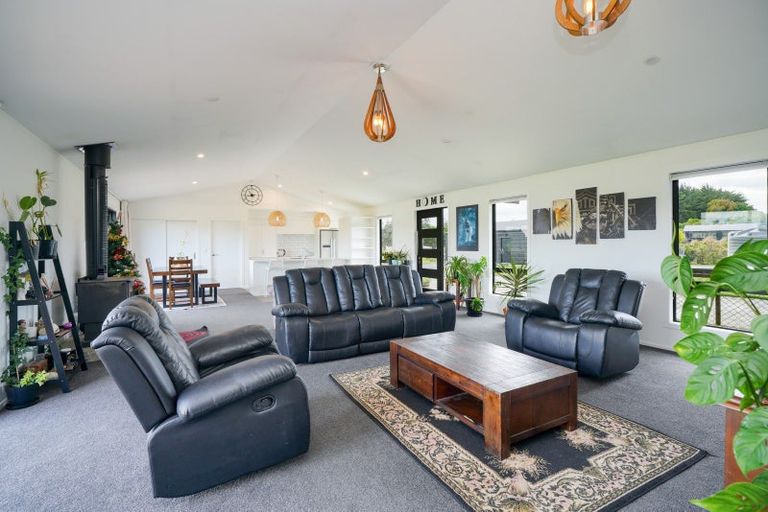 Photo of property in 15 Oreti Road, Otatara, Invercargill, 9879