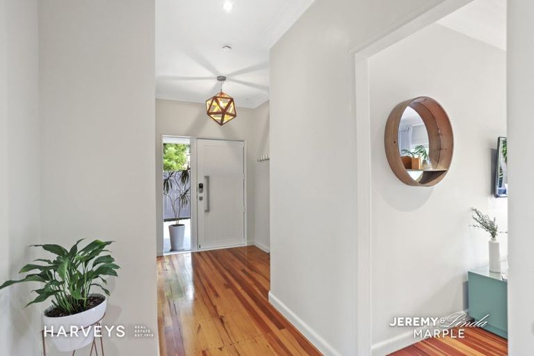 Photo of property in 1/19a Woodvale Road, Glen Eden, Auckland, 0602