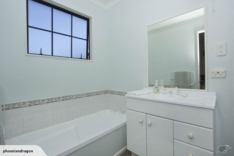 Photo of property in 36a Guthrie Street, Waterloo, Lower Hutt, 5011