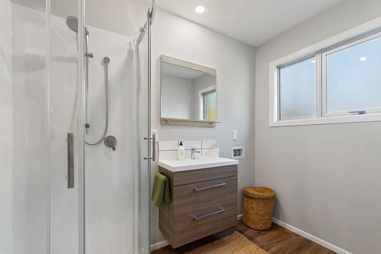 Photo of property in 2/9 Somme Street, St Albans, Christchurch, 8014